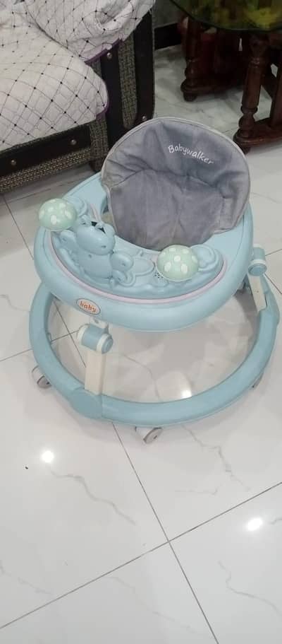 baby Walker 10/10 conditions