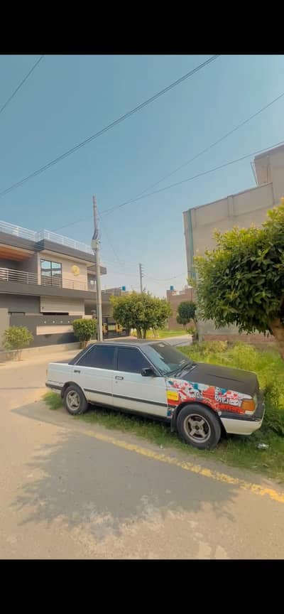 Nissan sunny 1989