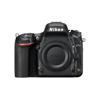 Nikon D750 with 28x70 2.8 s