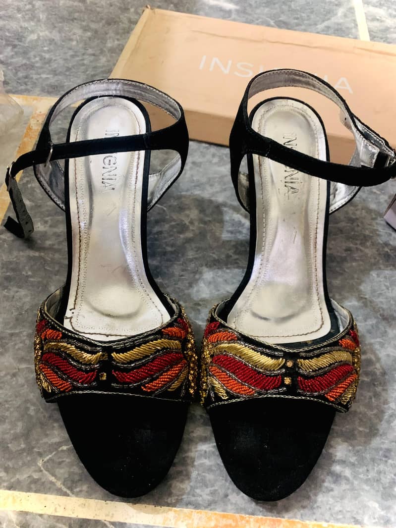 black heels 1