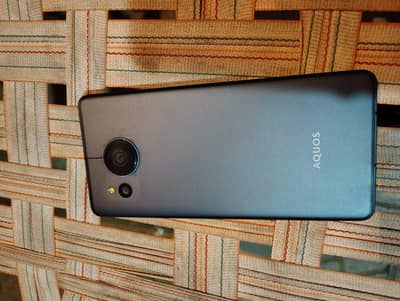 Sharp Aquos Sense7 plus little shade