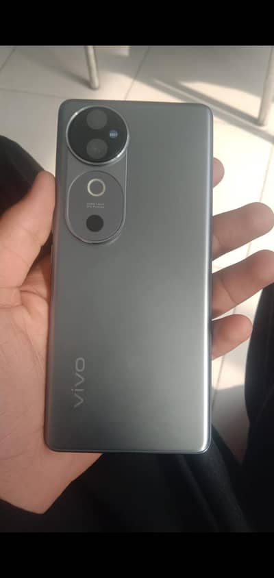 vivo v 40 5g like new pta urgent sale