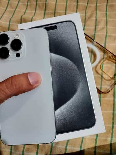 15 pro max factory unlocked antique pic just 80 time's charge only .