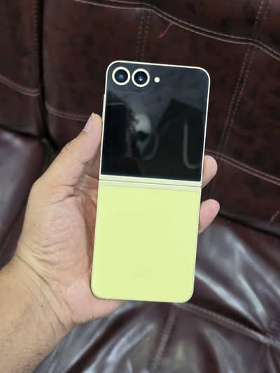 Samsung z flip 6 12/256 factory Unlocked