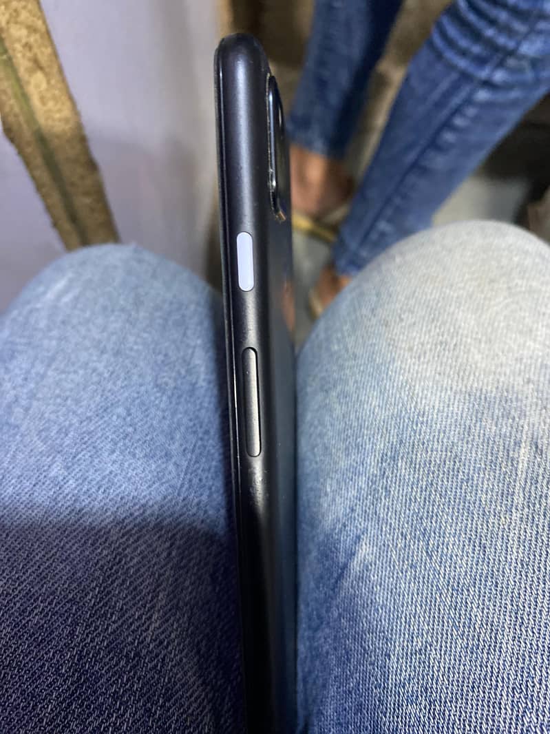 Google pixel 4a 5g 4