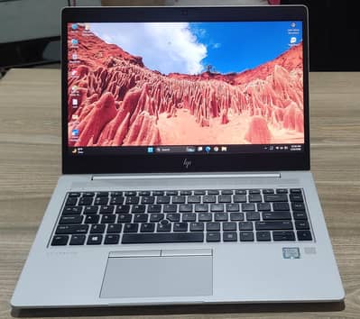 HP elitebook 840 G5 |  with bag and charger