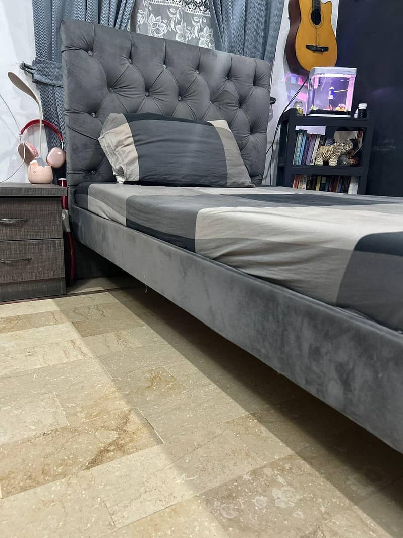 single bed 4