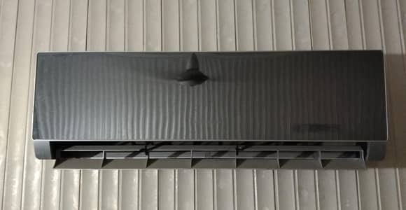 "ELECTROLUX" A. C 1.5 Ton