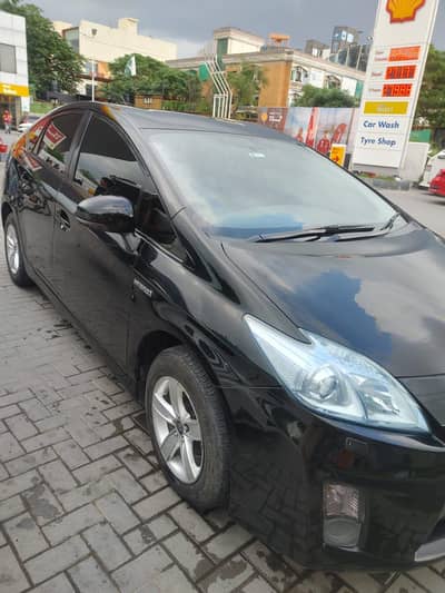 Toyota Prius s 2012