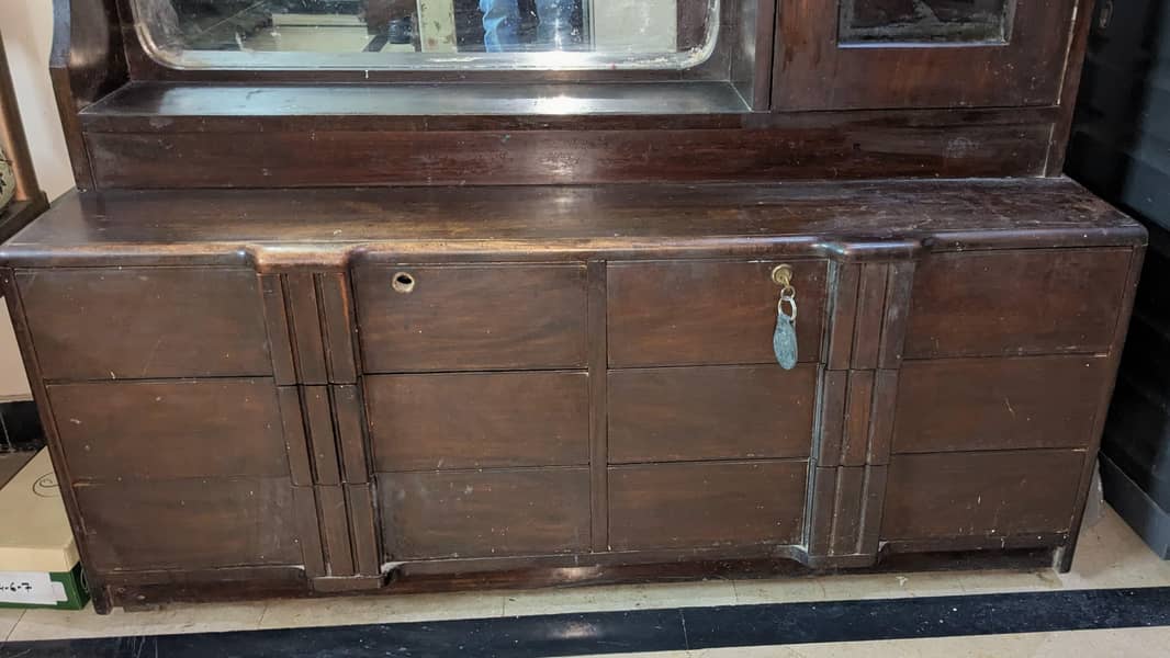 dressing table 3