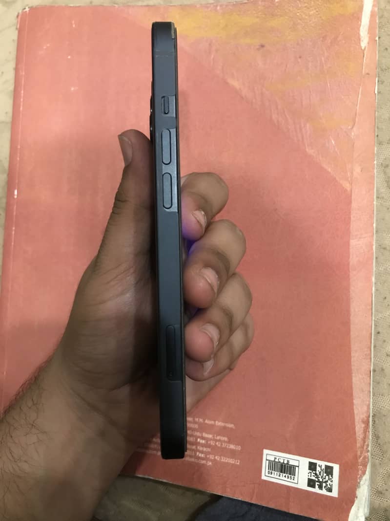 Iphone 13 3