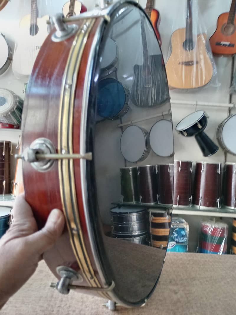 MUSICAL INSTRUMENTS 3