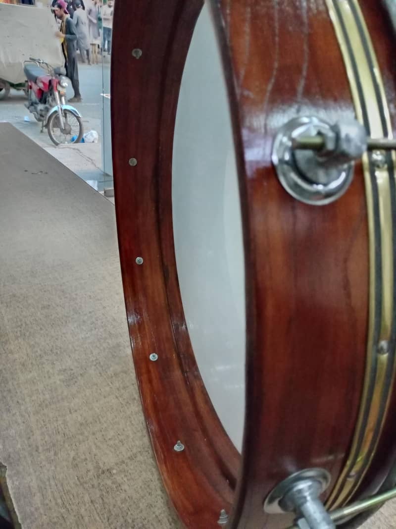 MUSICAL INSTRUMENTS 5