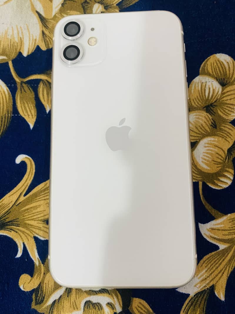 Apple iPhone 11 7