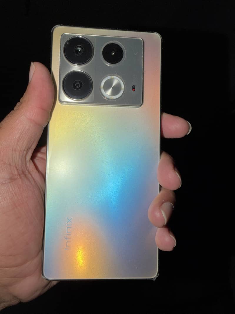 Infinix Note 40 0
