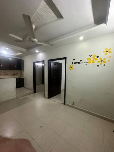 2 BED UNFURNISHED APARTMENT AVAILABLE MONTHLY FOR RENT IN ISLAMABAD E11 2