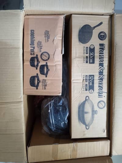 Sonex 18 pieces non-stick set for urgent sale
