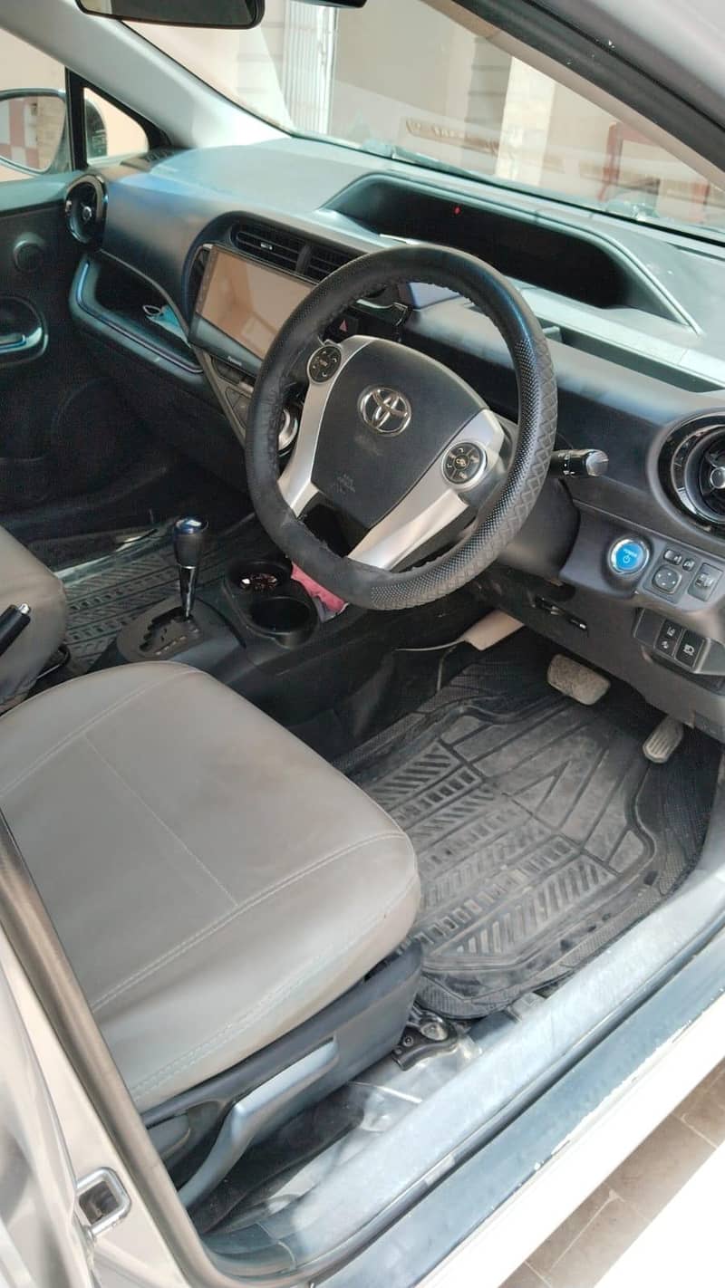 car vitz 3