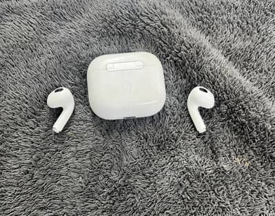 Original Apple AirPods (3rd Generation) – Excellent Condition