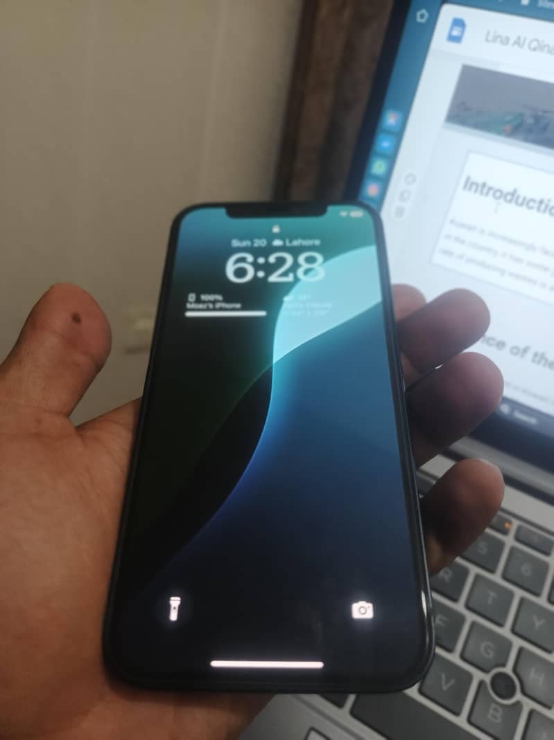 Iphone 12 JV 0
