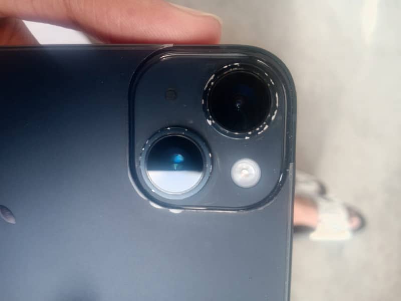 Apple iPhone 14 4