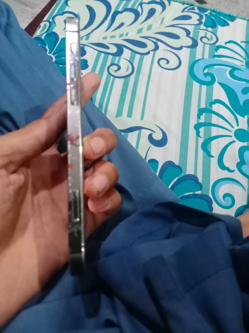IPhone 12 Pro 1