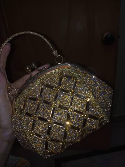 walkeaze bridal clutch