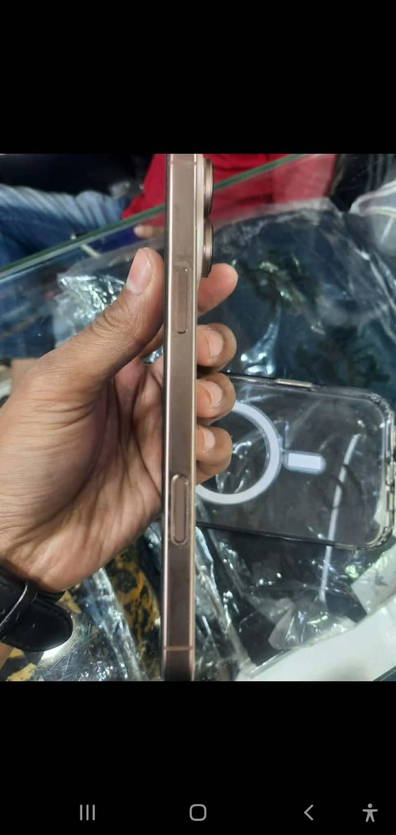 iphone 16 pro max 1