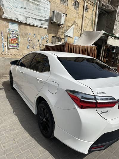 Toyota Altis Grande 2025