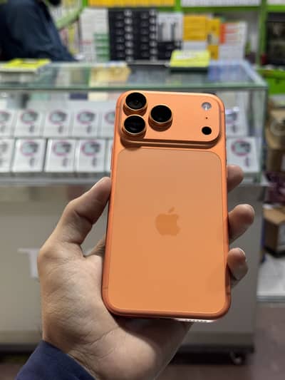 Iphone 17 pro max with box