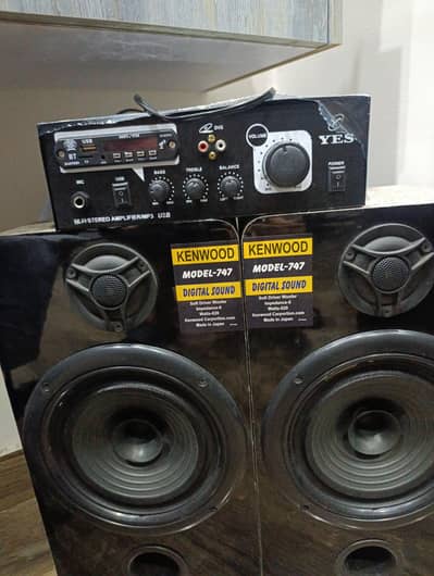Kenwood speaker for sale in brand new condition