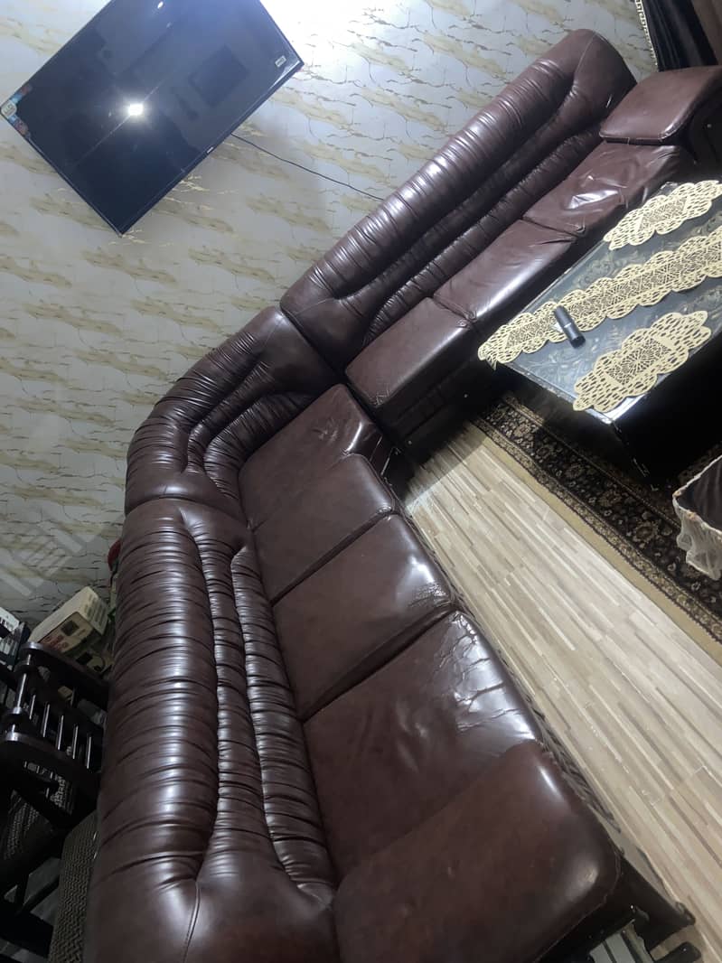 leather L shape sofa 0