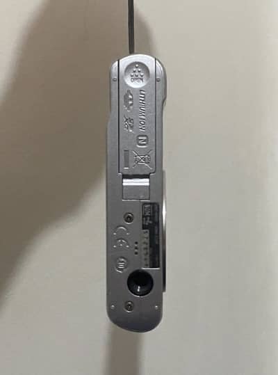Original Sony Cyber-shot Digital Camera (Silver) – Minor Used
