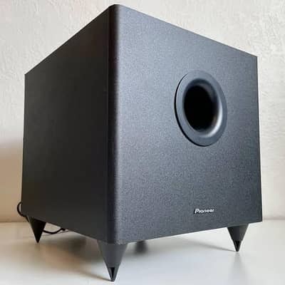 Pioneer active subwoofer
