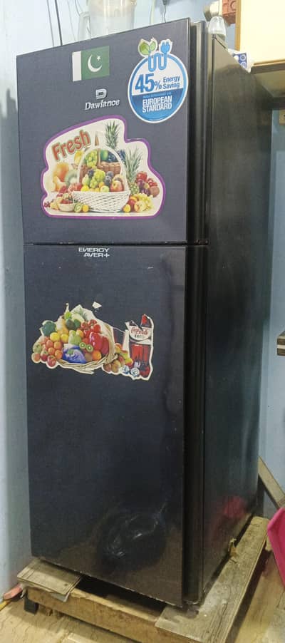 bilkul new fridge hai abhi tak Koi Kam Nahin hua 10 by 10 condition