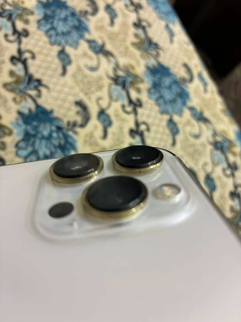 iphone 13 pro max 5