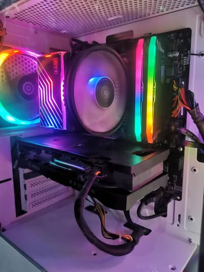 Ryzen 5 3600 Msi B550M 16gb Ram Rx 6600 8gb graphic Card
