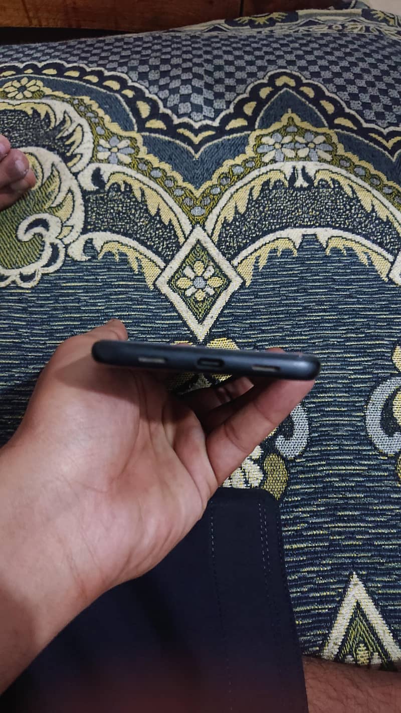 Google Pixel 4A 5G 6
