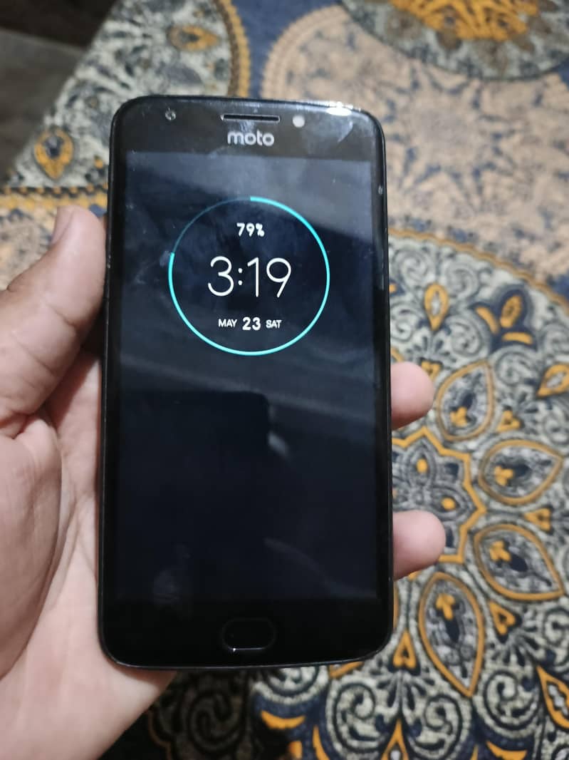 moto e4 1