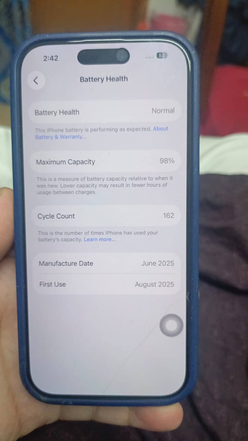 Apple iPhone 16 Pro 3