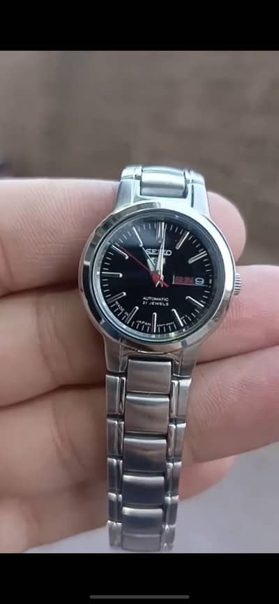 SEIKO 5 automatic vintage model