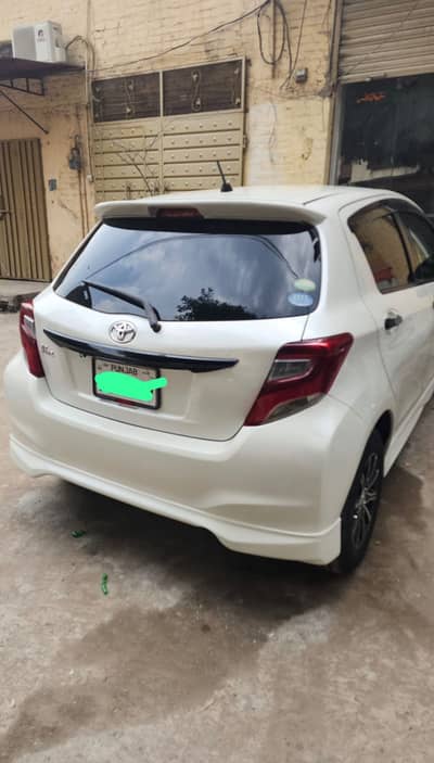 Toyota vitz 2014 model 17 registered