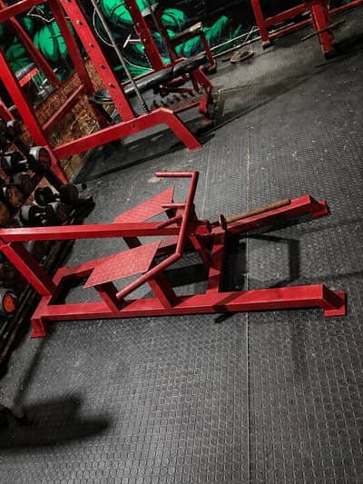 Heavy Duty T-Bar Row Machine | Commercial Gym Equipment