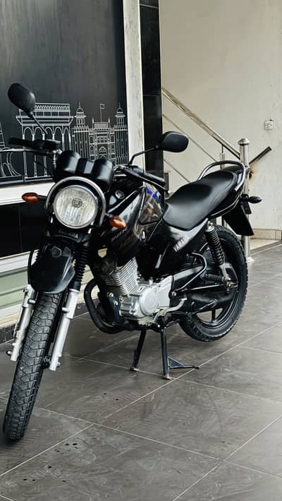 Yamaha ybr 125g
