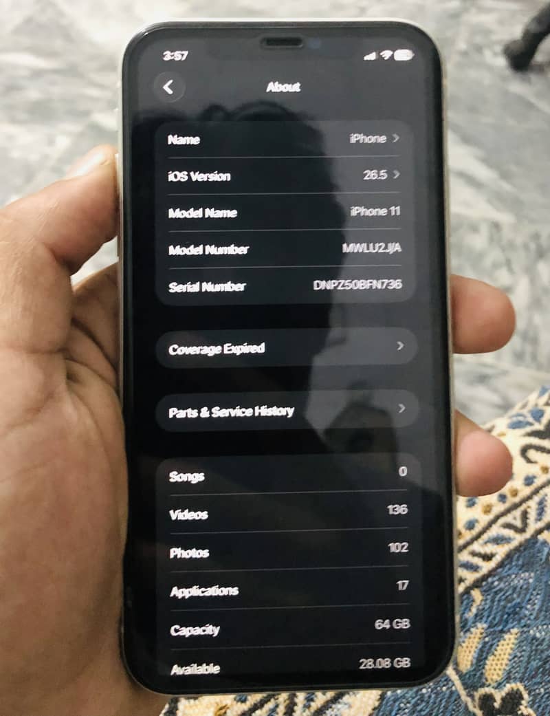 Apple iPhone 11 3