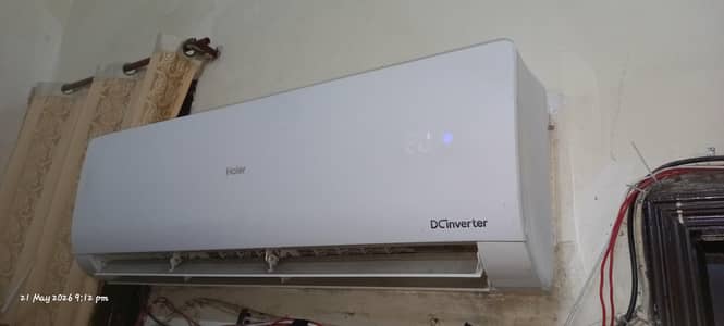 Haier DC Inverter Heat And Cool