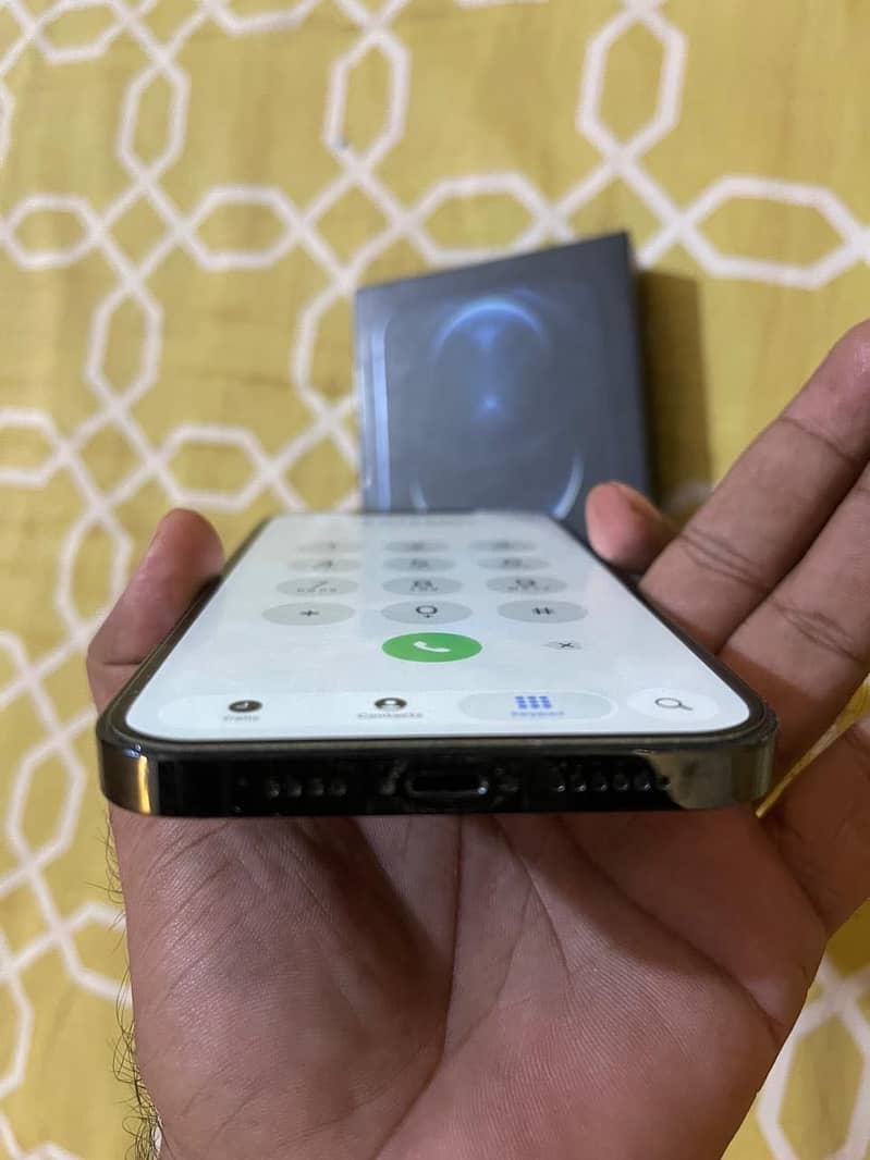 iphone 12 pro max 5