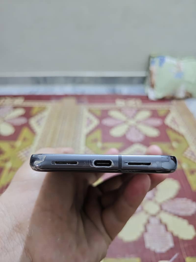 google pixel 8 pro 4