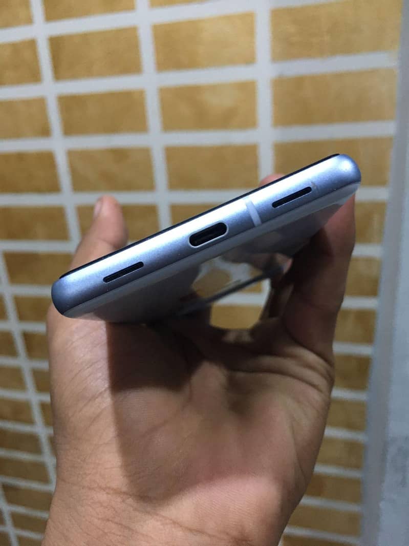 Google Pixel 7a 0