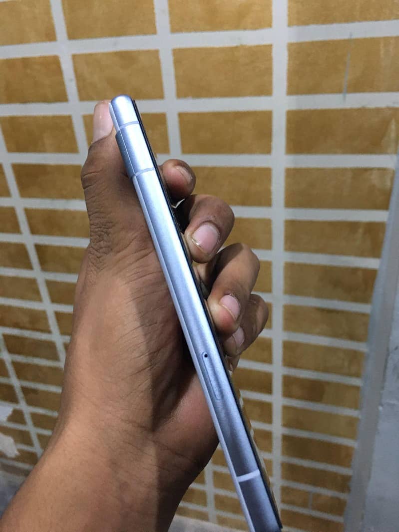 Google Pixel 7a 3